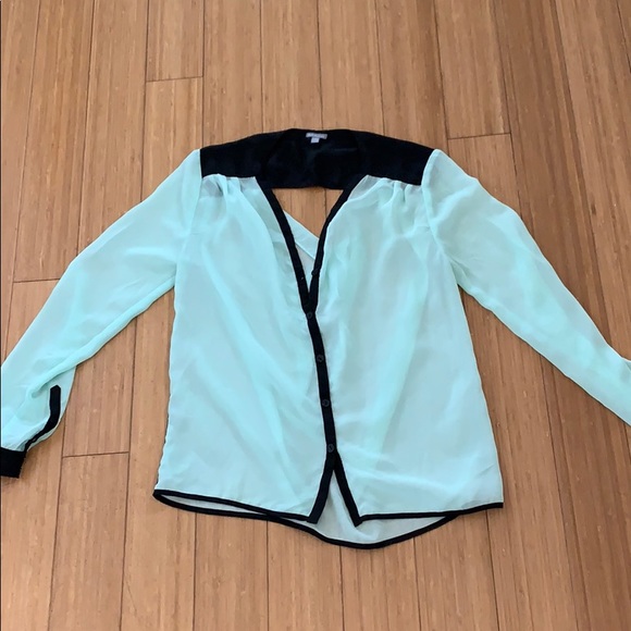 Charlotte Russe blouse - Picture 2 of 6